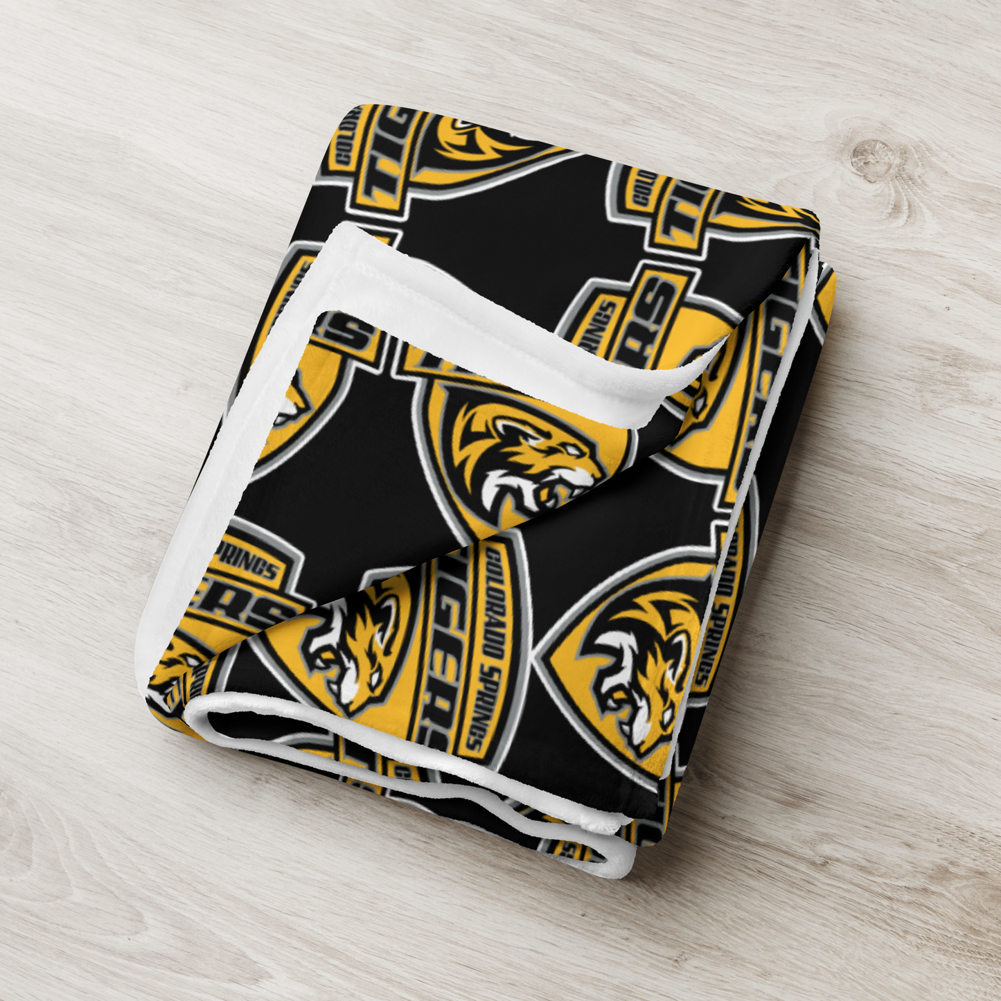 The Power Nap Blanket – Built for Rinks, Perfect for Replays